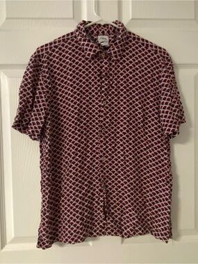 T39a- ZARA Patriotic RELAXED FIT Geometric Button Up Shirt